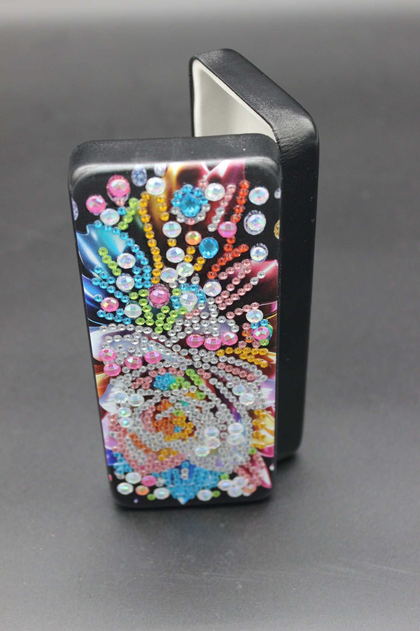 Flashy Diamond Art Multi Colored Flowers Eye Glass Case