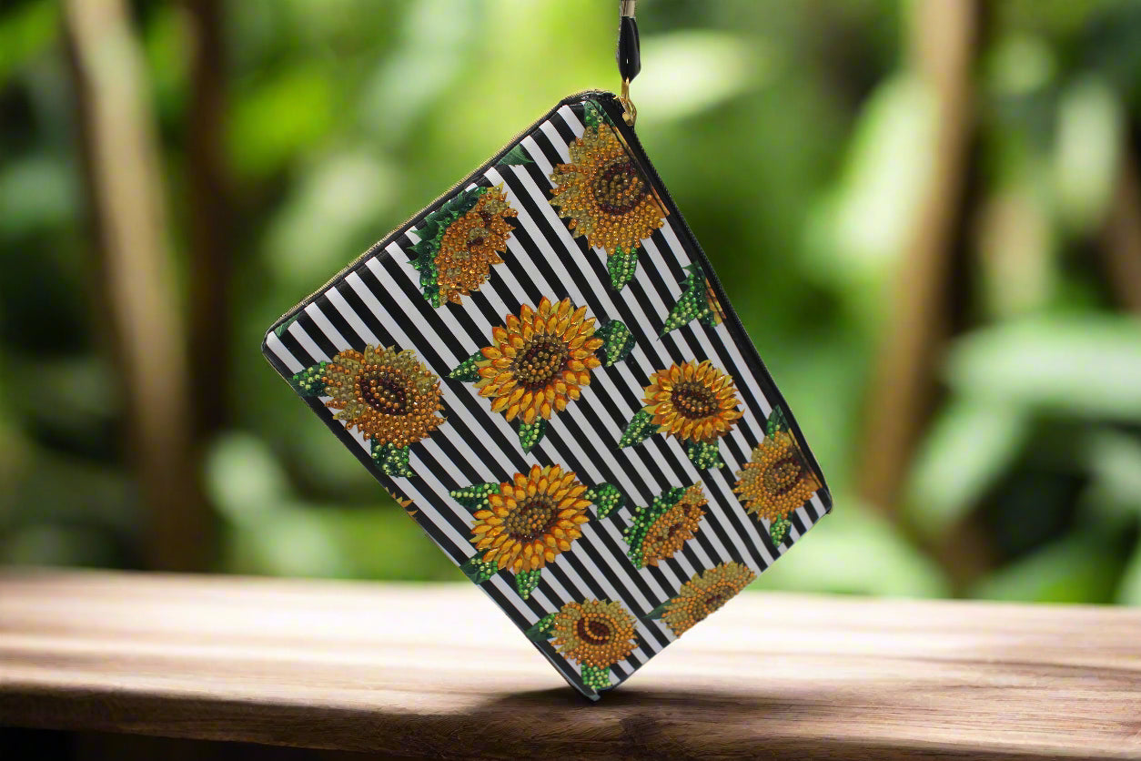 Clutch Diamond Art Purse With Yellow Sun Flowers