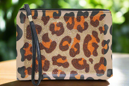 Gorgeous Animal Print Handbag Clutch Purse / Makeup Bag / Art Wristlet Sealed