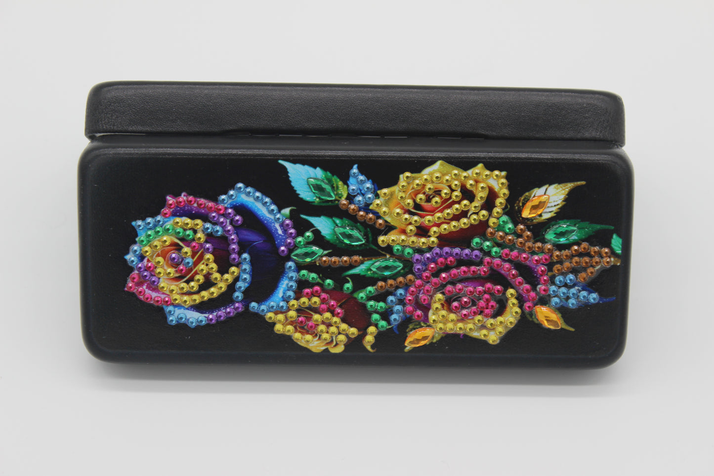 Beautifully Diamond Art Multi Colored Flowered Sun Glass Case