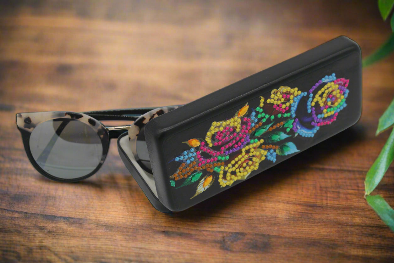 Beautifully Diamond Art Multi Colored Flowered Sun Glass Case
