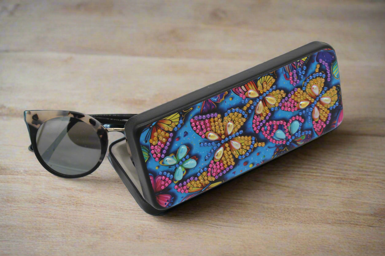 Beautifully Diamond Art Multi Colored Butterfly Glass Case
