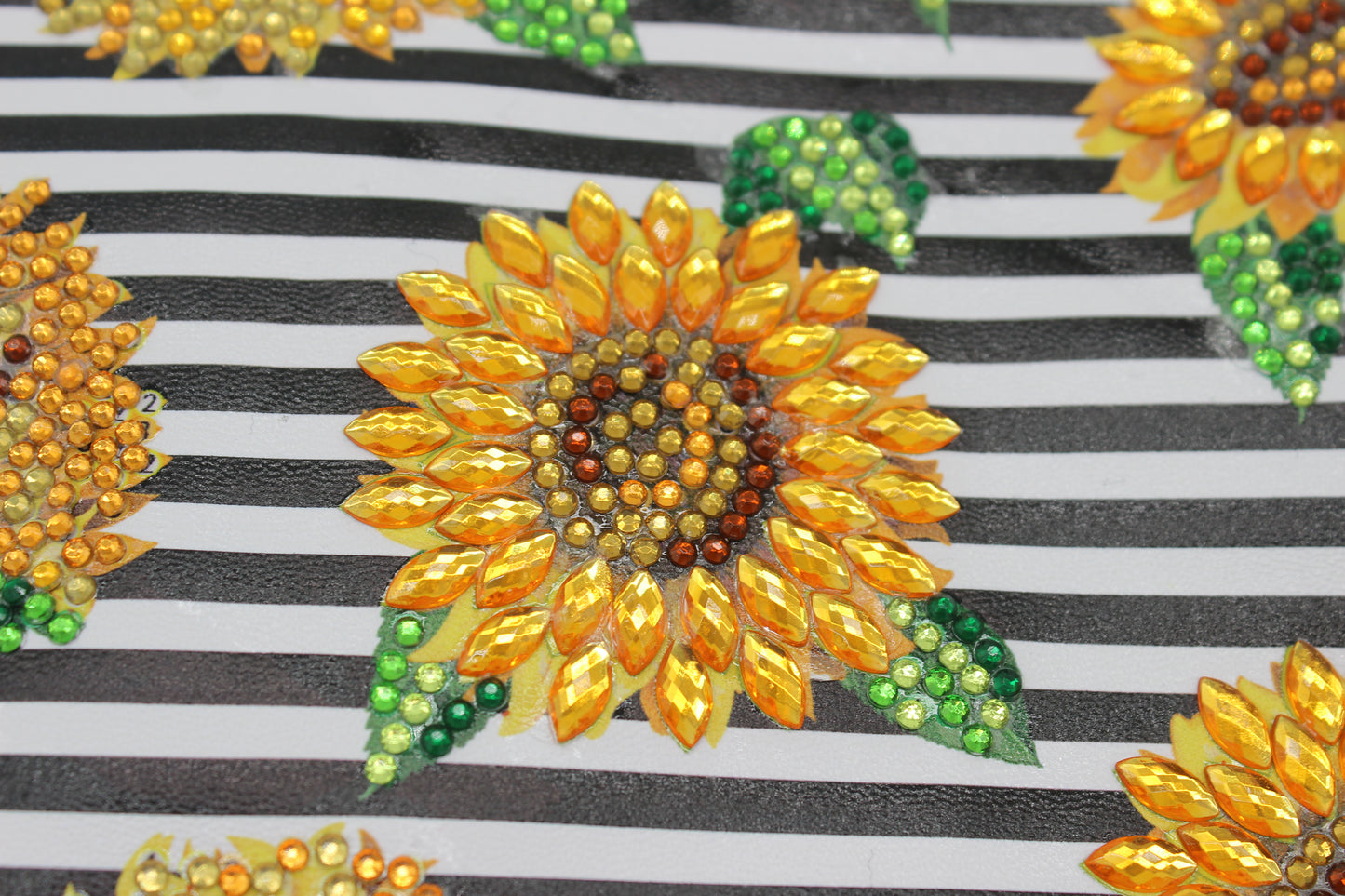 Clutch Diamond Art Purse With Yellow Sun Flowers
