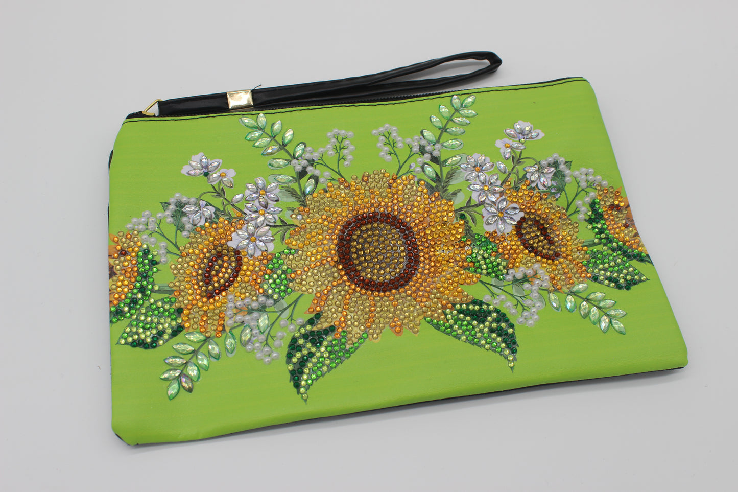 Clutch Diamond Art Purse With Yellow Sun Flowers and Silver Pedals
