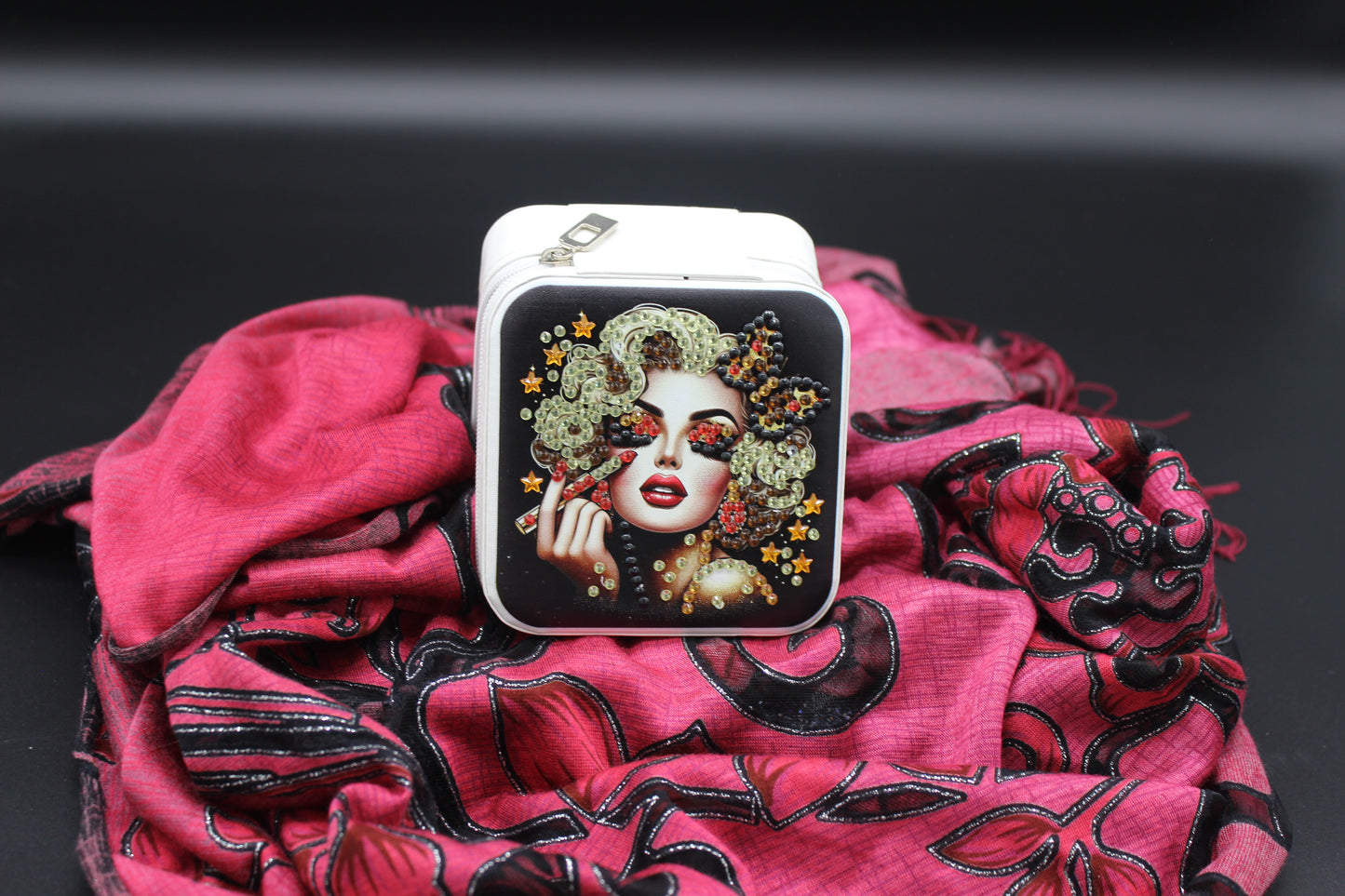 Portable Square Diamond Art Jewelry Storage Box with Marilyn Monroe Surrounded by Silver Red and Clear Crystals