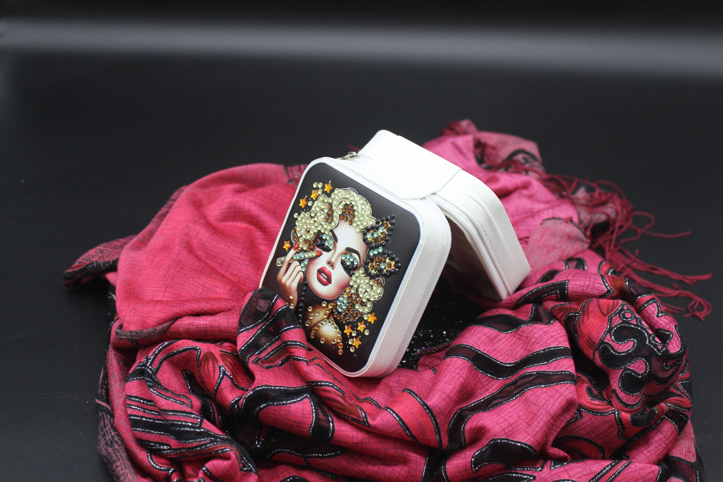 Portable Square Diamond Art Jewelry Storage Box with Marilyn Monroe Surrounded by Silver Green and Clear Crystals