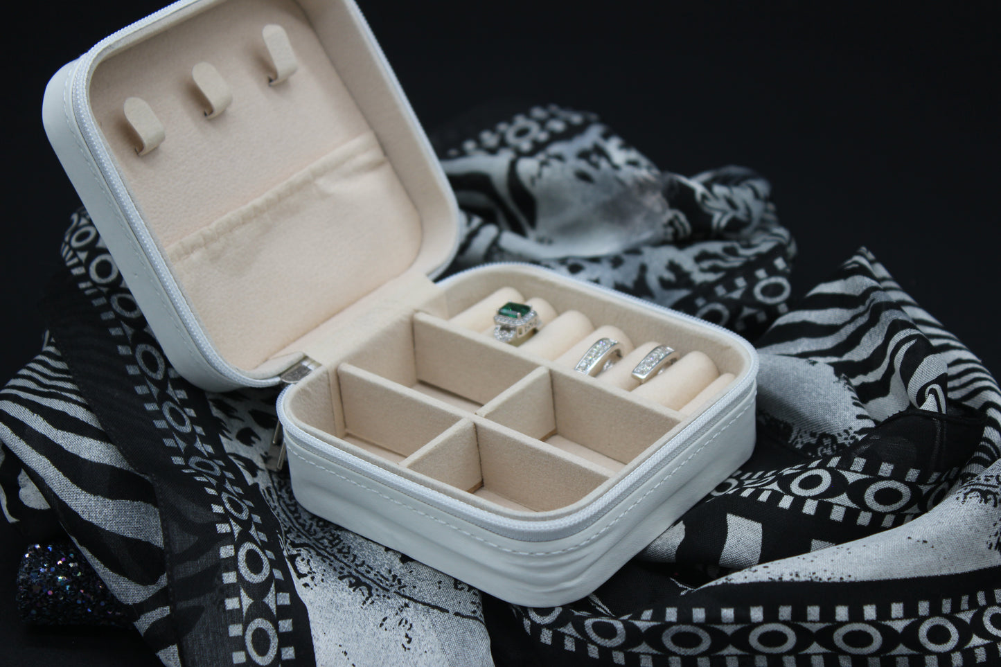 Portable Square Diamond Art Jewelry Storage Box with Marilyn Monroe Surrounded by Silver Blue and Clear Crystals