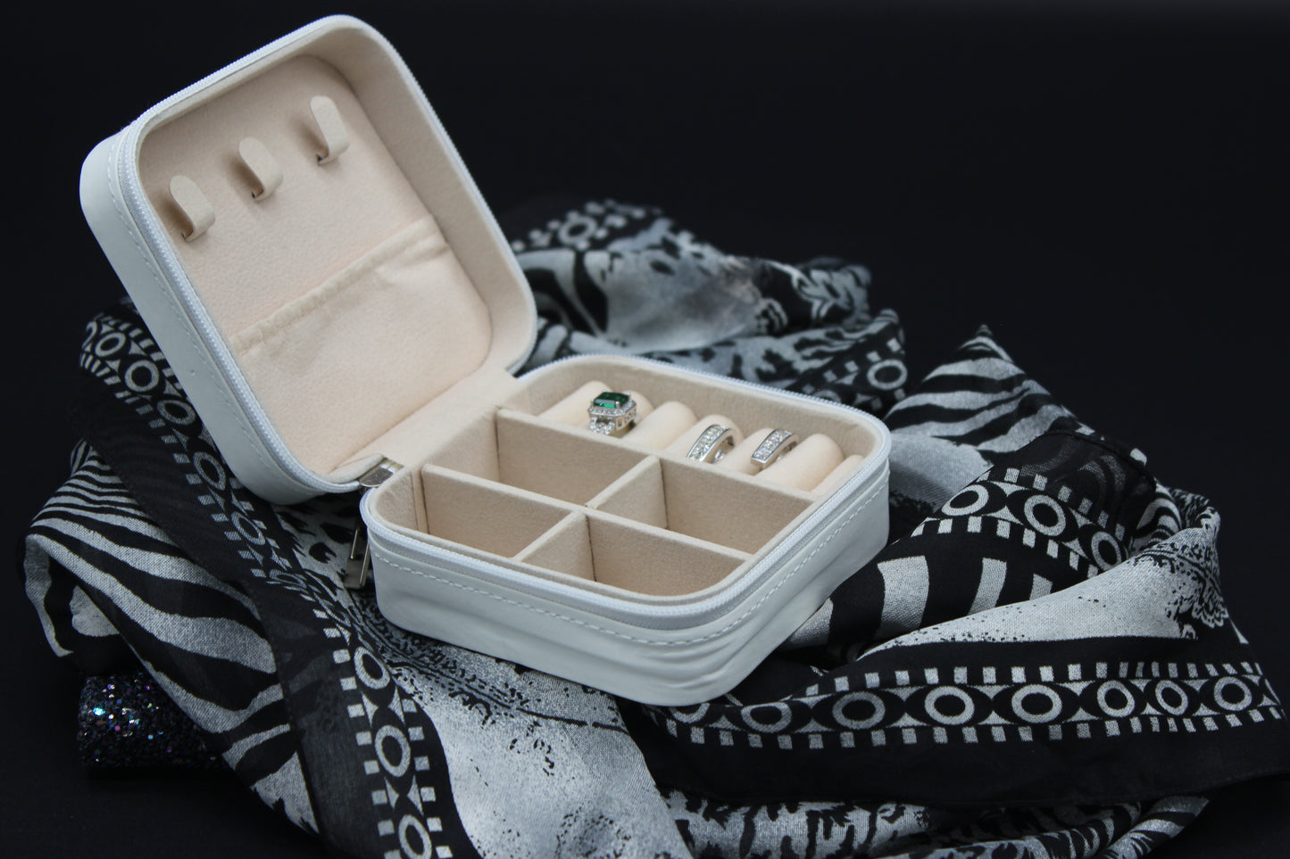 Portable Square Diamond Art Jewelry Storage Box with Marilyn Monroe Surrounded by Silver Blue and Clear Crystals