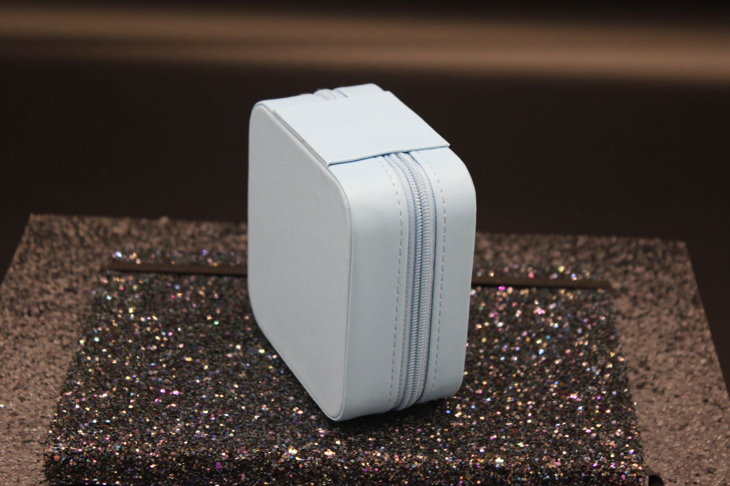 Portable Square Diamond Art Spiral Jewelry Storage Box with White, Silver, and Blue Gems