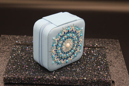 Portable Square Diamond Art Spiral Jewelry Storage Box with White, Silver, and Blue Gems
