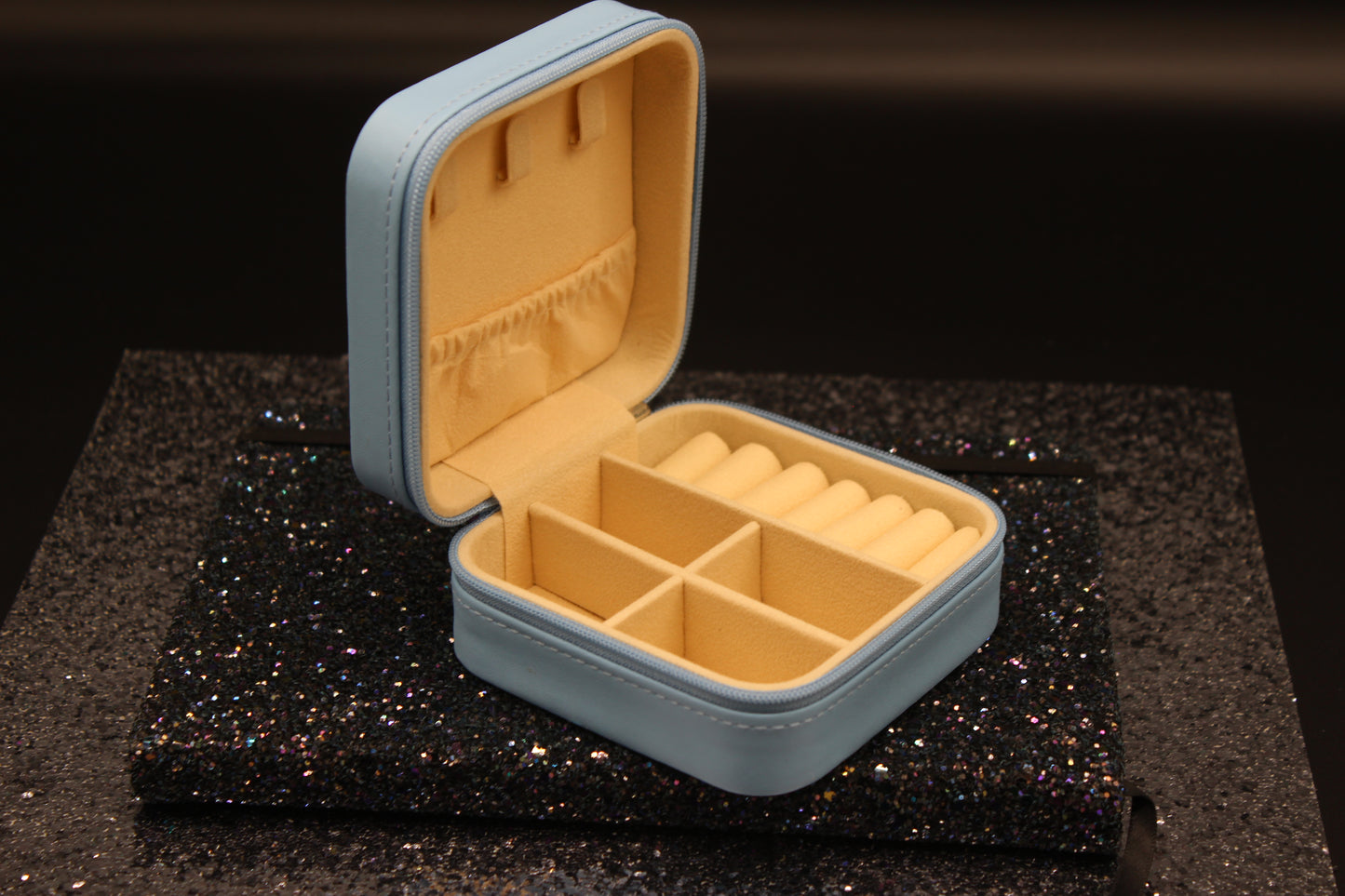 Portable Square Diamond Art Spiral Jewelry Storage Box with White, Silver, and Blue Gems