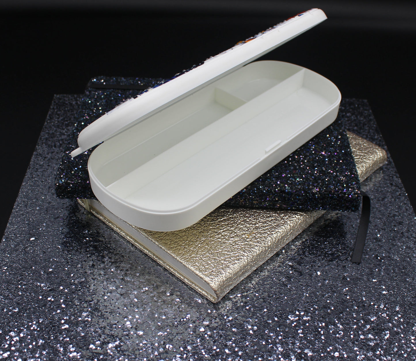 Diamond Art Red White and Blue Flower and Butterfly Pen and Pencil Holder