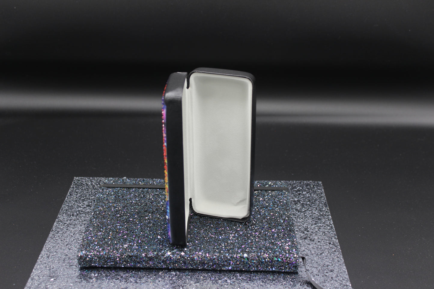 Flower Mosaic Diamond Art EyeGlass Case with Multicolor Flowers