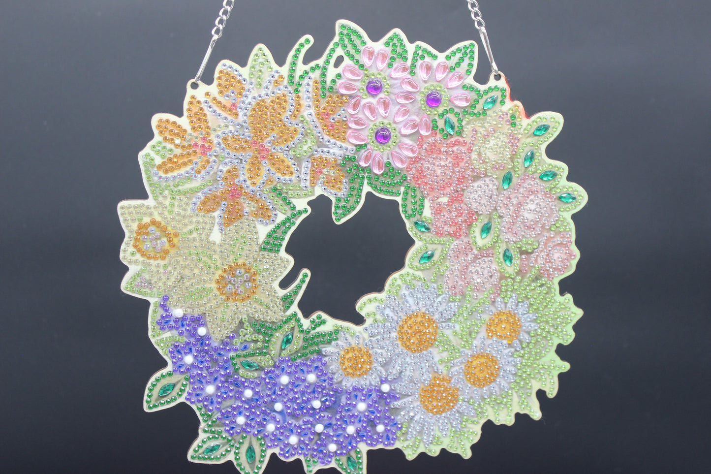 Diamond Art Hanging Pendant With a Flowered Spring Wreath