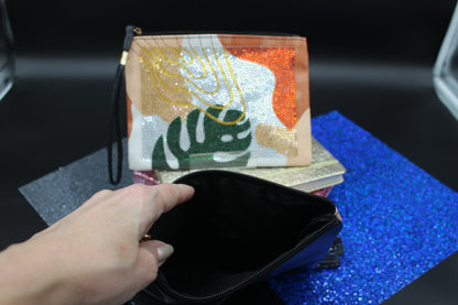 Gorgeous Traveling Tropical Clutch Purse (2) / Makeup Bag / Art Wristlet