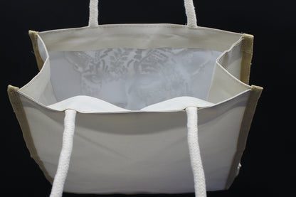 Canvas Bag with Majestic Albino Lioness