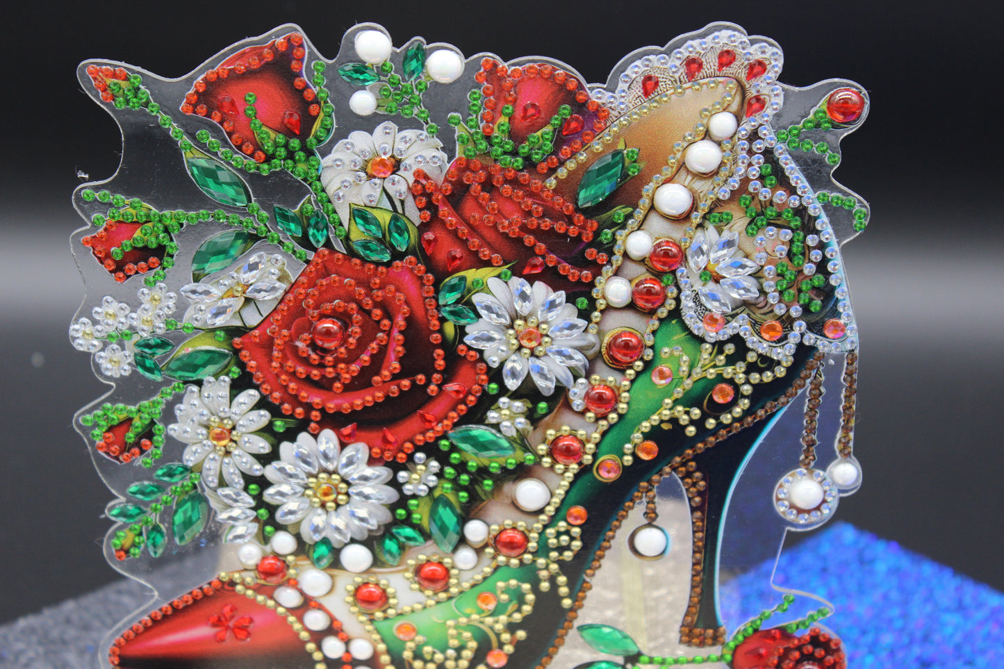 Beautiful High Heel Shoe surrounded by multi Facet Gems TableTop Diamond Art