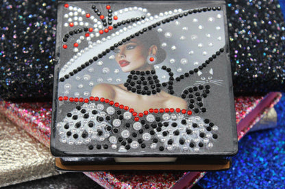 Diamond Art Paper Notepad Holder with a Lady wearing a large Spring White Hat