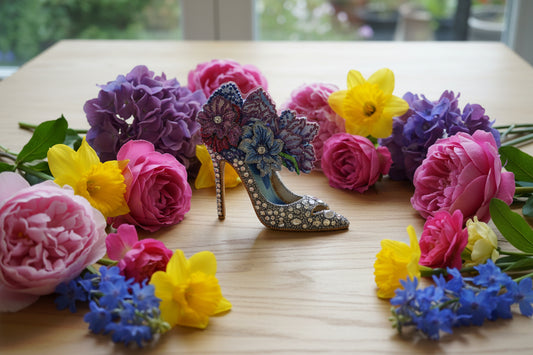 Beautiful Diamond Art table Topper of an Elegant High Heel Shoes with Purple and Blue Flowers