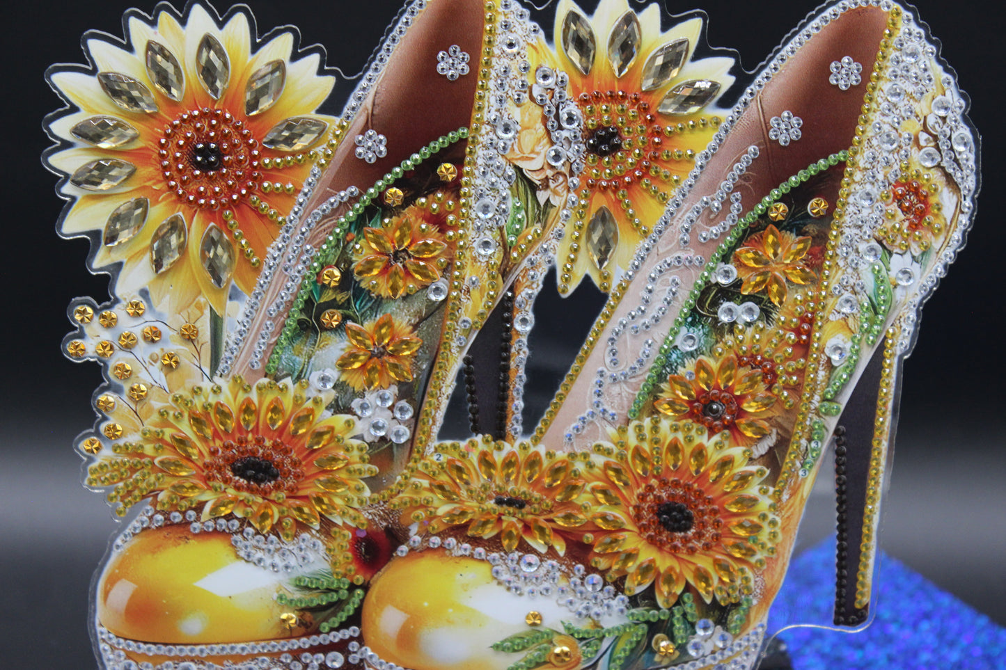 Beautiful Diamond Art Table Topper of an Elegant High Heel Gold Shoes with Sunflowers